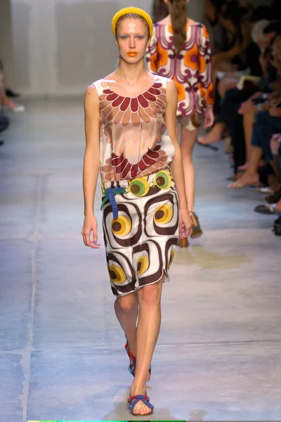 Look 35